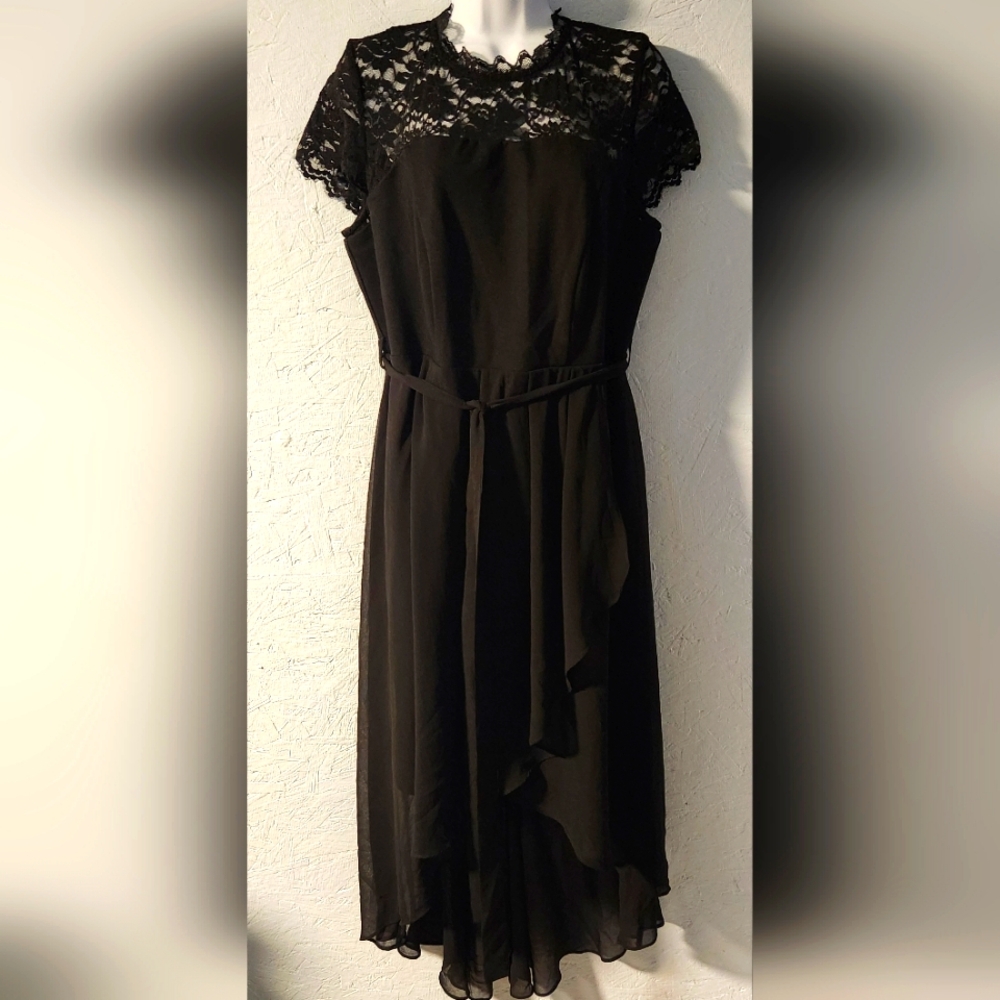 City Chic Black Lace Bodice Dress - Women's Size 12